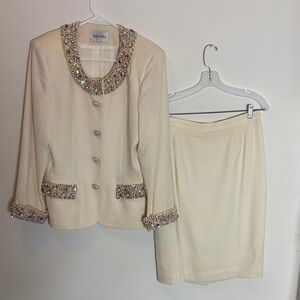 Vtg Nolan Miller skirt suit Rhinestones &Pearls. Jacket armpit to 20” skirt 14